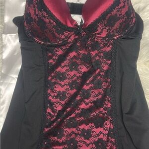 Dreamgirl Black and Red Lace Chemise